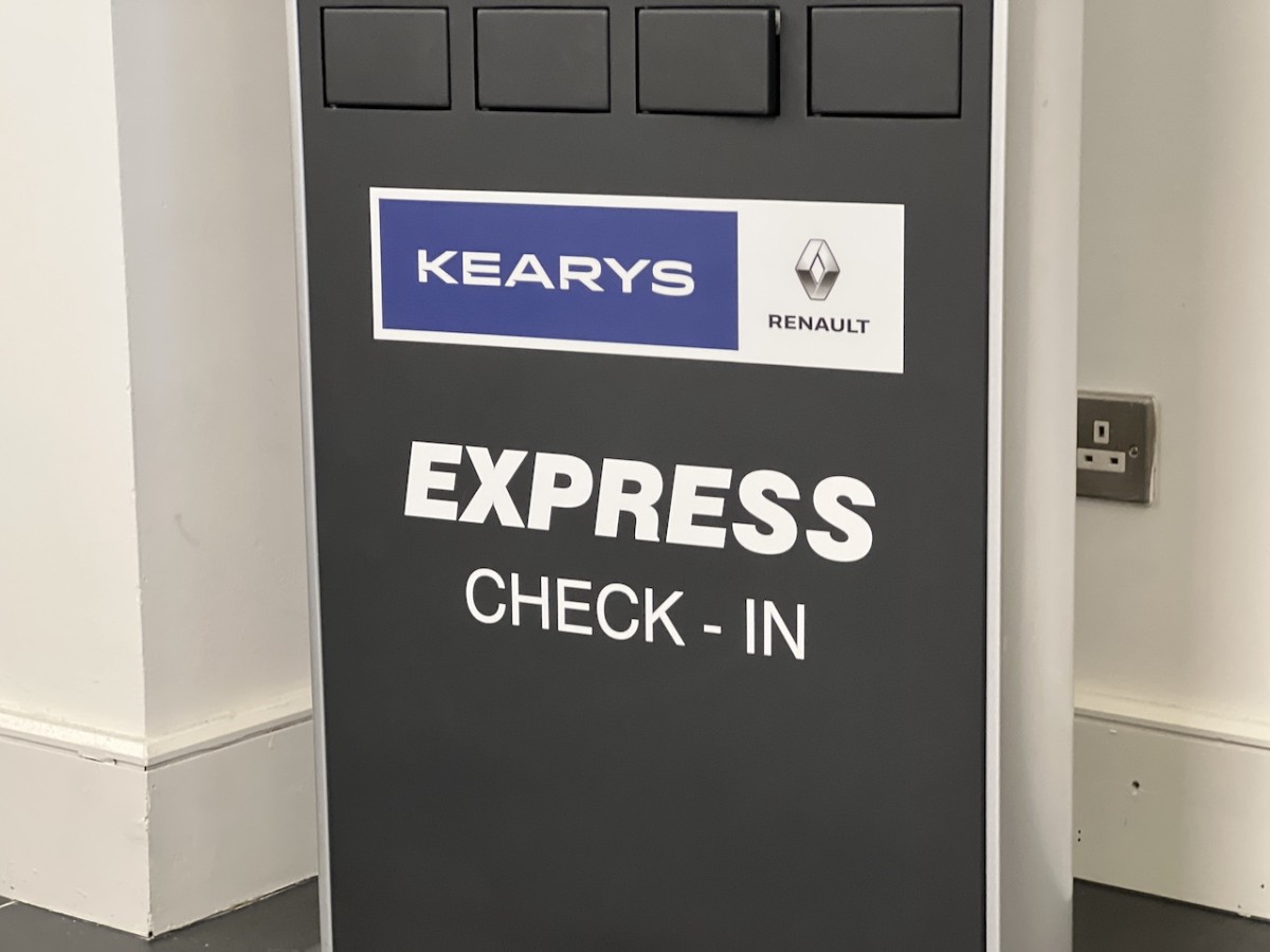 Kearys Belgard Express Car Service check-in