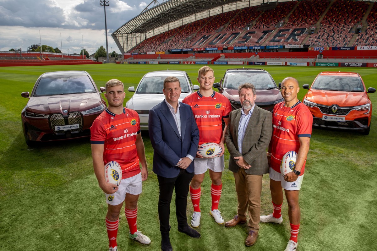 Munster Rugby with Kearys Motor Group CEO, Brendan Keary